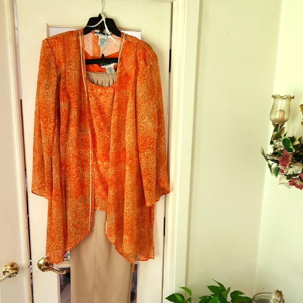 Dana Kay 3-Piece Vibrant Orange Patterned Set